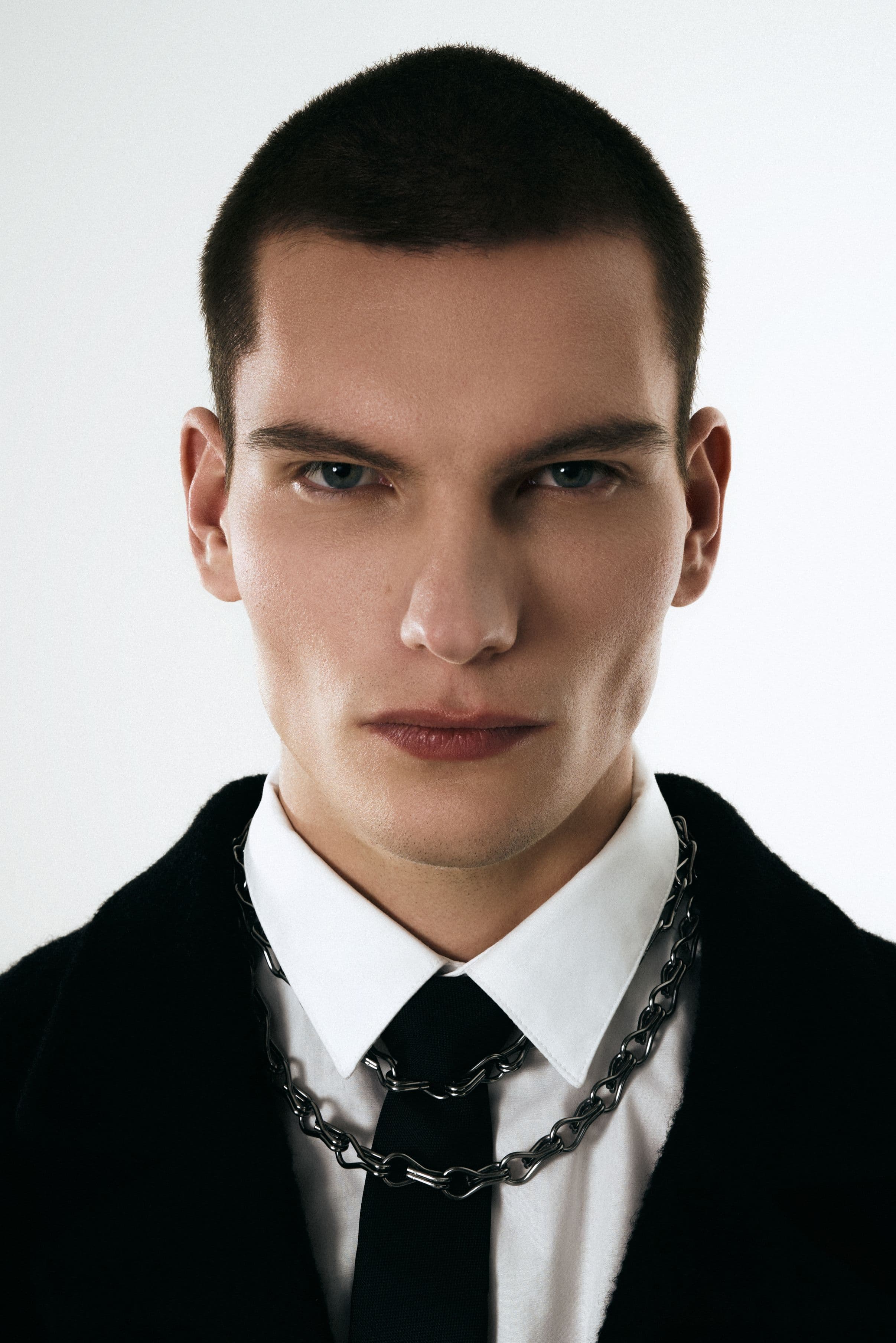 RUN Model management agency - editorial photography by Saint-Tran